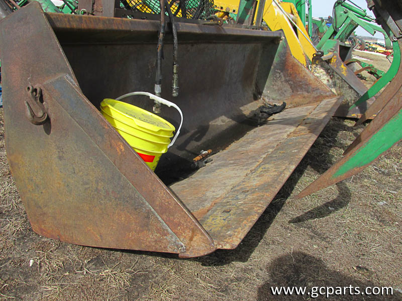 840 LOADER 8FT W/ GRAPPLE